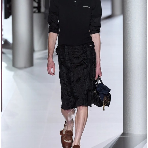 Authentic G.H. Bass Weejuns sz 7.5 - Picture 12 of 12